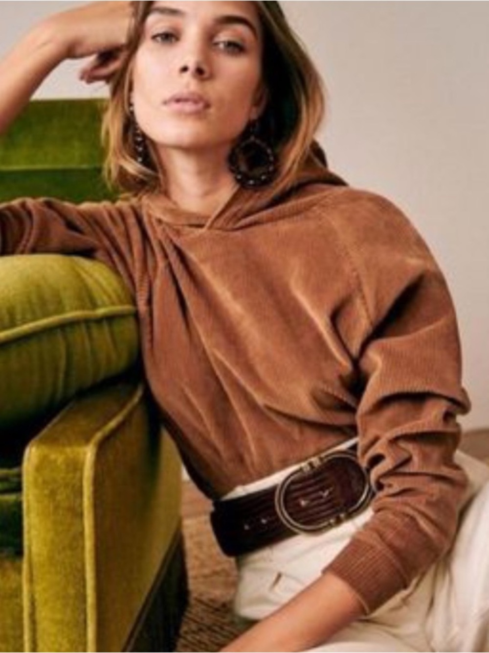 Sezane Mary Velour Ribbed Pullover Hoodie Sweatshirt in Camel Size Small